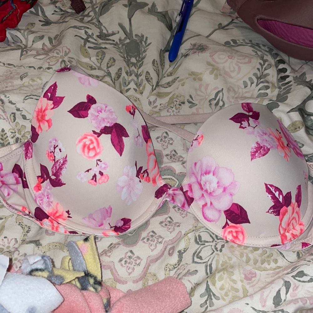 PINK bra